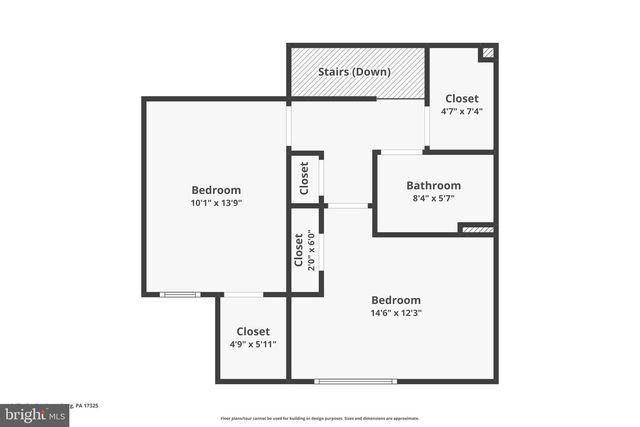 2 CHARLES DR, Gettysburg, PA 17325