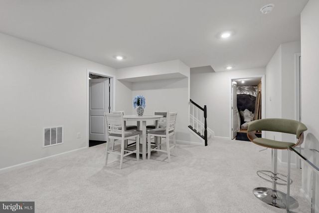 2 CHARLES DR, Gettysburg, PA 17325