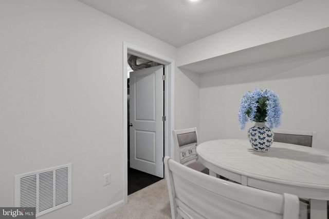 2 CHARLES DR, Gettysburg, PA 17325