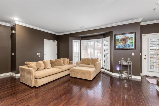 1393 Raliegh Place, Troy, MI 48084