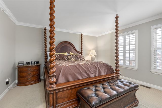 1393 Raliegh Place, Troy, MI 48084