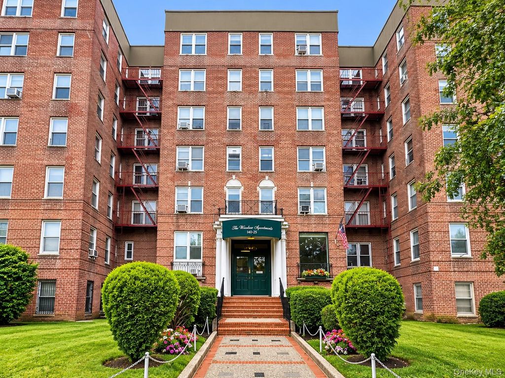 143-25 84th Drive 1L, Jamaica, NY 11435 — exterior