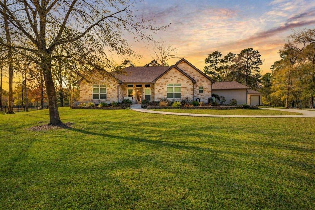 26816 Vista Meadow Court, Huffman, TX 77336