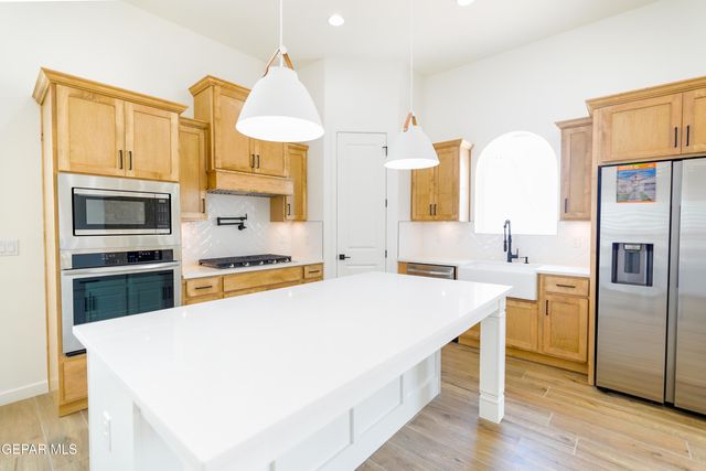 15117 Allegiance Avenue, El Paso, TX 79938