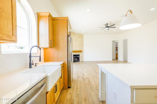 15117 Allegiance Avenue, El Paso, TX 79938