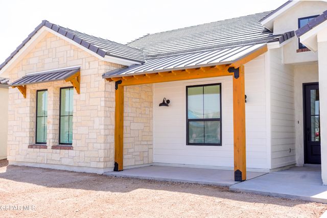 15117 Allegiance Avenue, El Paso, TX 79938