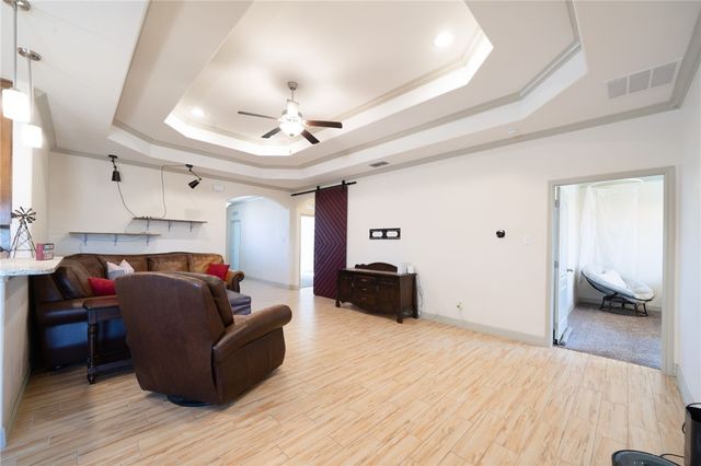 7521 Diamond Dr, Corpus Christi, TX 78414