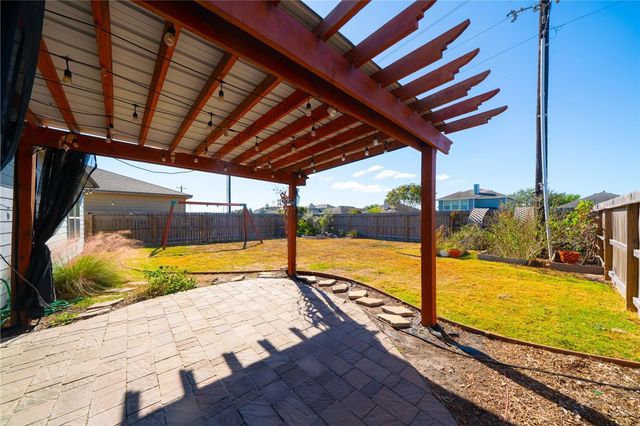 7521 Diamond Dr, Corpus Christi, TX 78414