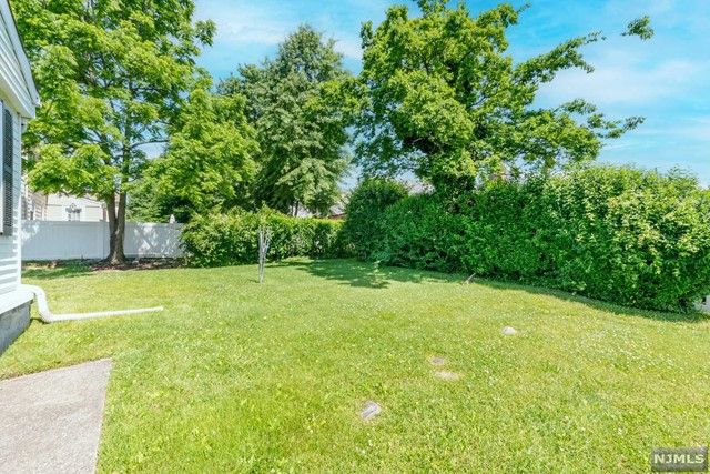 207 Highview Drive, Clifton, NJ 07013