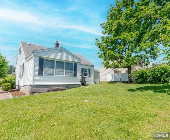 207 Highview Drive, Clifton, NJ 07013