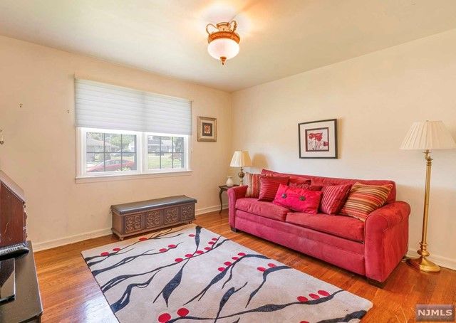 207 Highview Drive, Clifton, NJ 07013