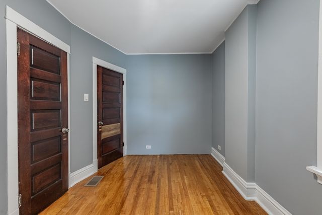 7629 S Green Street, Chicago, IL 60620