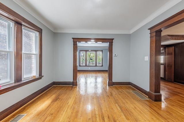 7629 S Green Street, Chicago, IL 60620