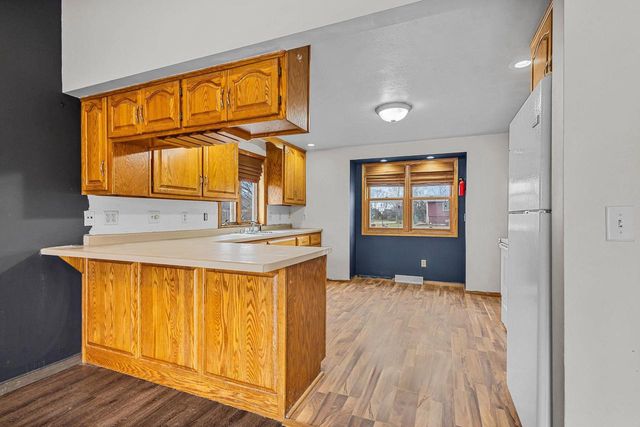 1241 BRIARWOOD DRIVE, Menasha, WI 54952