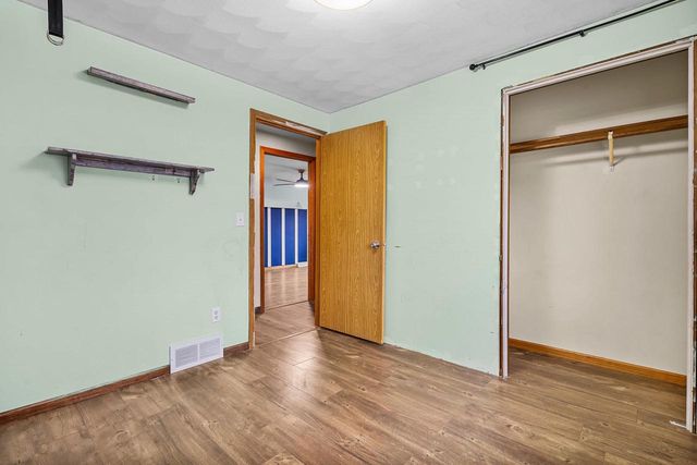 1241 BRIARWOOD DRIVE, Menasha, WI 54952