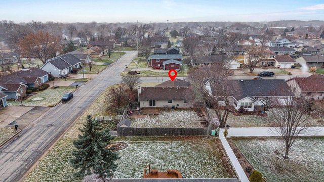 1241 BRIARWOOD DRIVE, Menasha, WI 54952