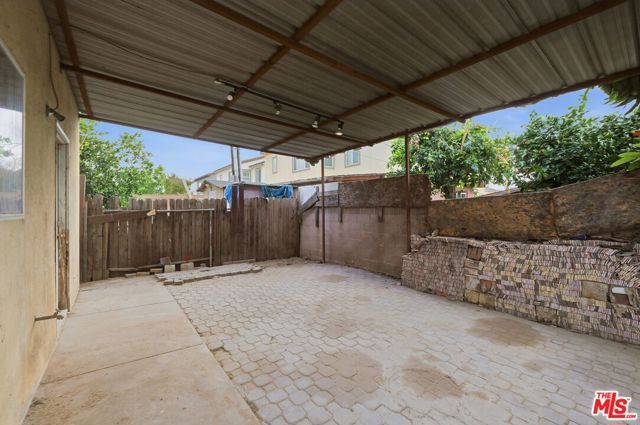 2650 E Dominguez Street, Long Beach, CA 90810