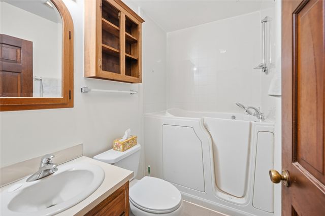 2127 S Oswego Avenue, Tulsa, OK 74114