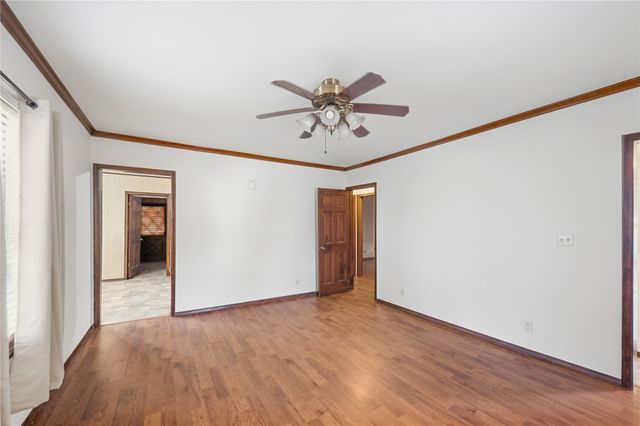 2127 S Oswego Avenue, Tulsa, OK 74114