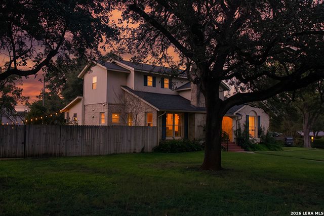 231 Oakleaf Dr, San Antonio, TX 78209