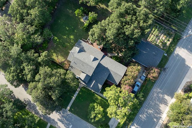 231 Oakleaf Dr, San Antonio, TX 78209