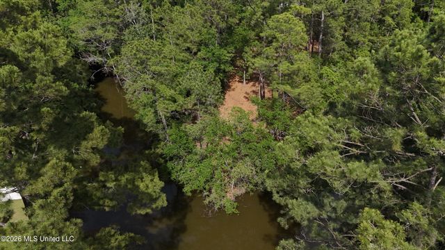 Honduras Drive, Gautier, MS 39553