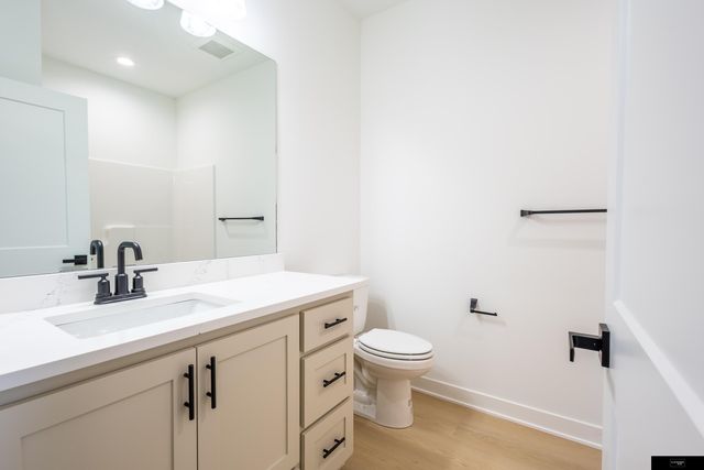 23824 SouthWest Street, Waterloo, NE 68069