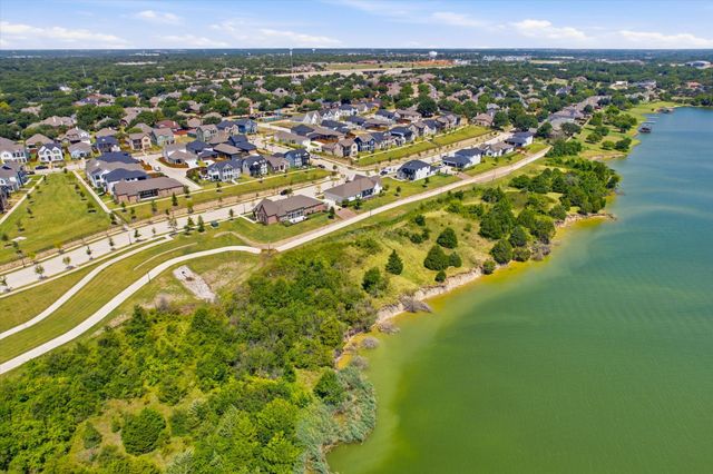2516 Ballaster Mews, Rowlett, TX 75088