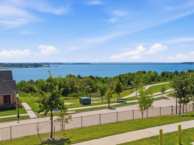 2516 Ballaster Mews, Rowlett, TX 75088
