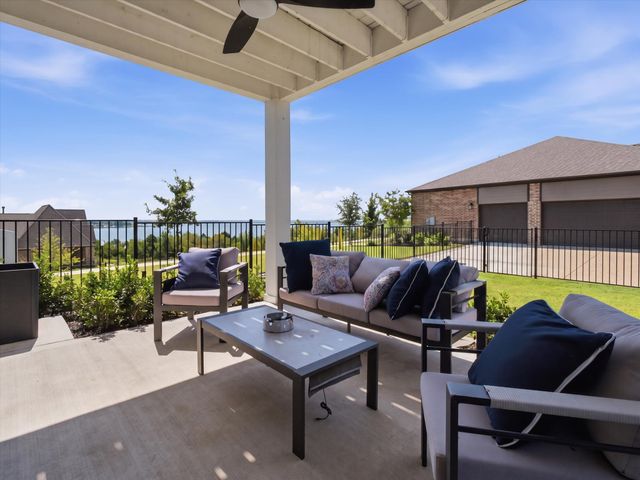 2516 Ballaster Mews, Rowlett, TX 75088