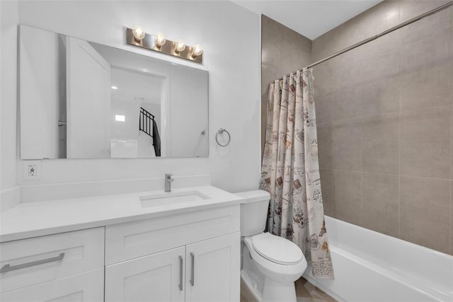 8713 PALM RANCHES PLACE, Tampa, FL 33614