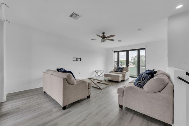 8713 PALM RANCHES PLACE, Tampa, FL 33614