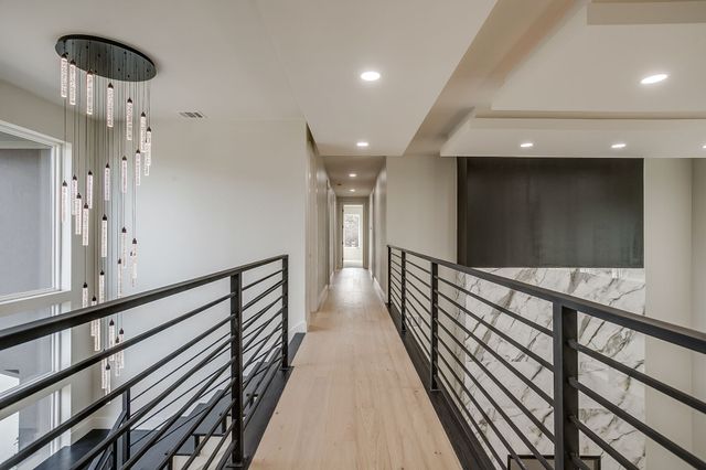 6301 Tiffany Oaks Lane, Arlington, TX 76016