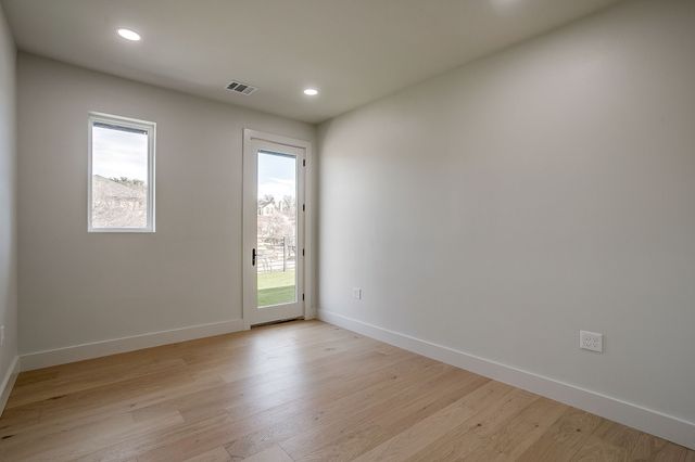 6301 Tiffany Oaks Lane, Arlington, TX 76016