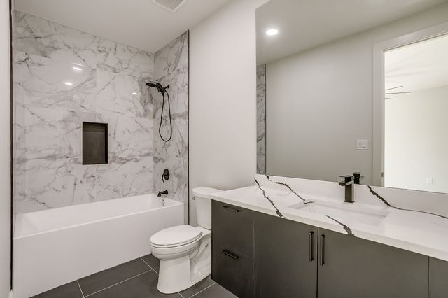 6301 Tiffany Oaks Lane, Arlington, TX 76016