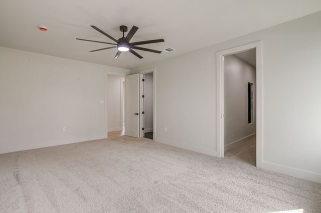 6301 Tiffany Oaks Lane, Arlington, TX 76016