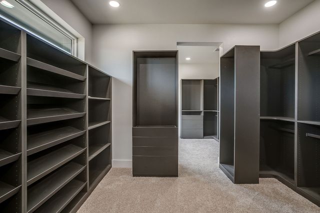 6301 Tiffany Oaks Lane, Arlington, TX 76016