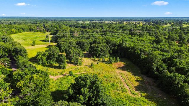 610 County Road 2040, Klondike, TX 75448