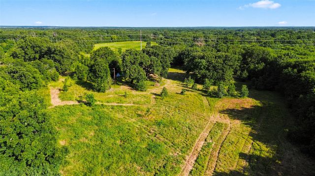 610 County Road 2040, Klondike, TX 75448
