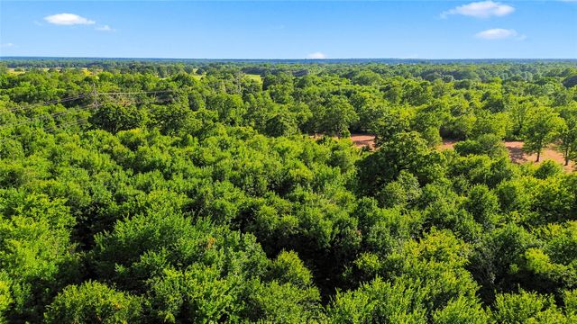 610 County Road 2040, Klondike, TX 75448