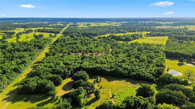 610 County Road 2040, Klondike, TX 75448