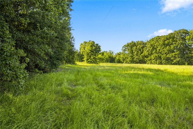 610 County Road 2040, Klondike, TX 75448