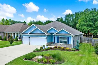 8028 Majestic Cypress Dr, Milton, FL 32583