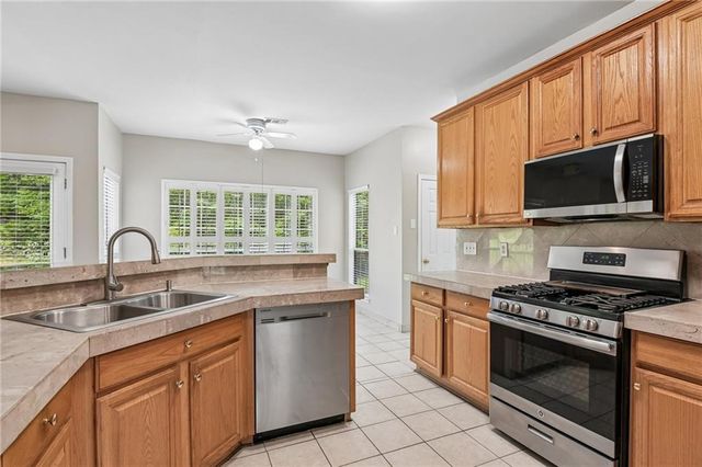 120 Heritage Court, Fayetteville, GA 30214