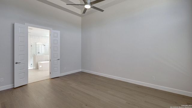 31 Enia Circle, San Antonio, TX 78257