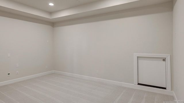31 Enia Circle, San Antonio, TX 78257