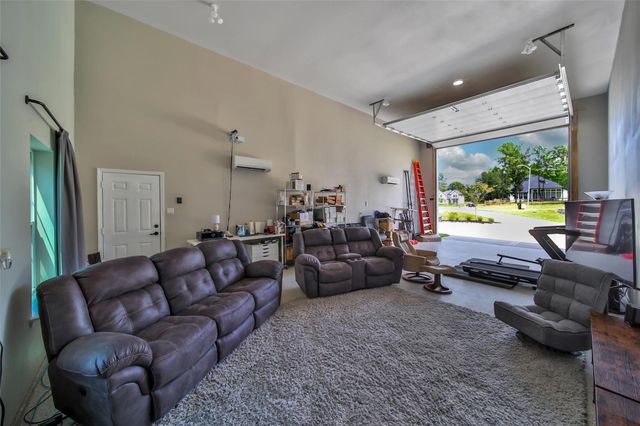 613 Blue Mockingbird Court, Magnolia, TX 77354