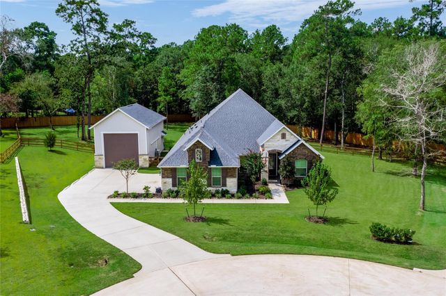 613 Blue Mockingbird Court, Magnolia, TX 77354