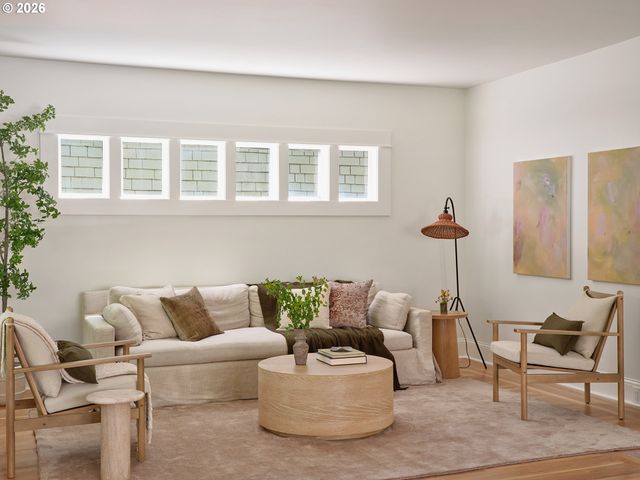 4006 Ne FLANDERS St, Portland, OR 97232
