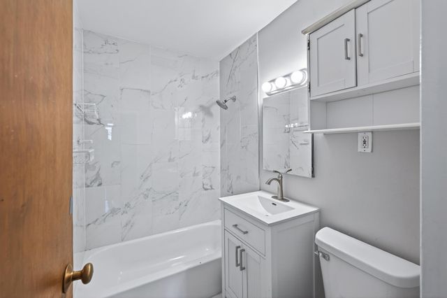 2500 Blaisdell Avenue 206, Minneapolis, MN 55404